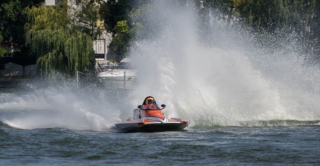 在万众瞩目 在万众瞩目